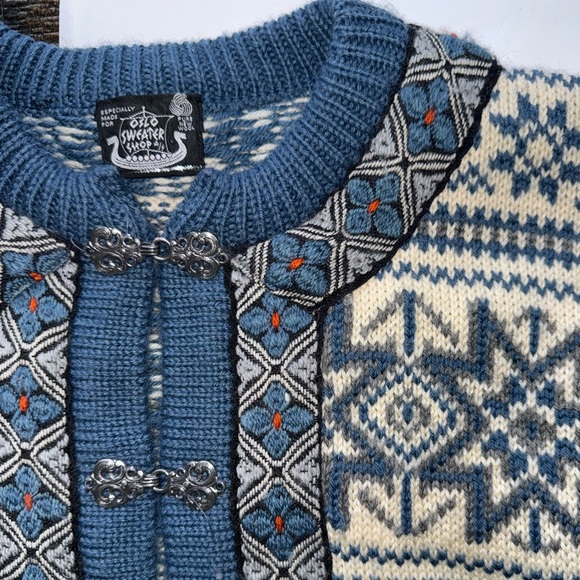Dale of Norway Nordic Wool Cardigan
Oslo Sweater Shop Exclusive Made in Norway - Picture 3 of 15